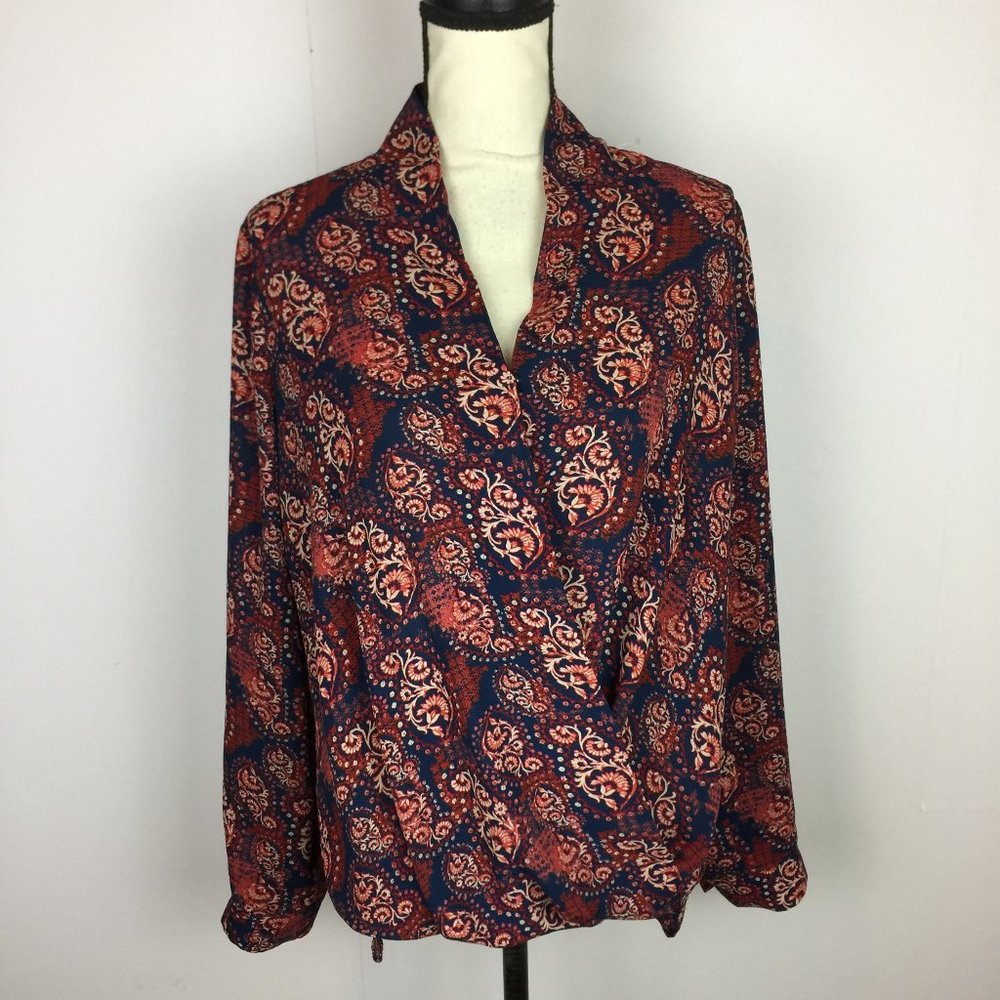 Pleione Blouse Wrap Top Sz M Womans Navy Blue Red Floral Long Sleeve Hi-Low Hem